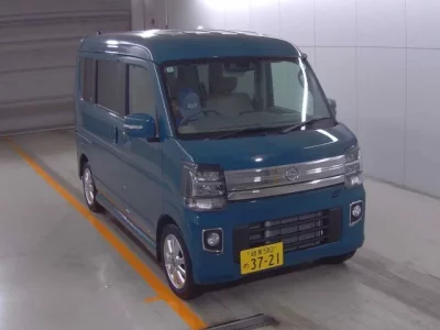 Nissan CLIPPER RIO