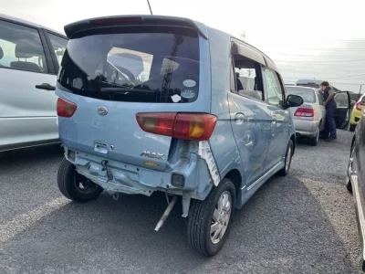 Daihatsu MAX