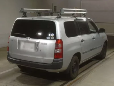 Toyota SUCCEED