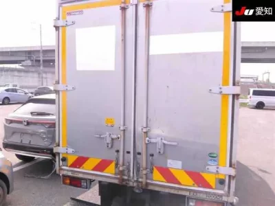 Mitsubishi FUSO TRUCK