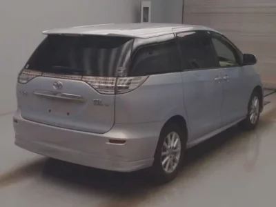 Toyota ESTIMA HYBRID
