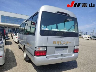 Toyota COASTER