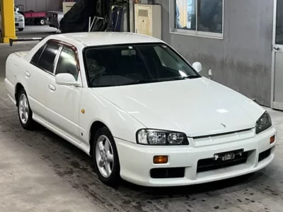 Nissan SKYLINE