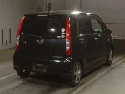Subaru STELLA
