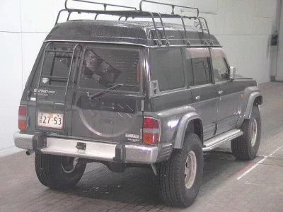 Nissan SAFARI