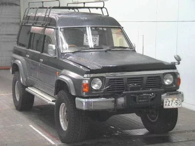 Nissan SAFARI
