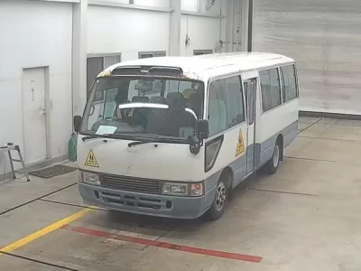 Toyota COASTER