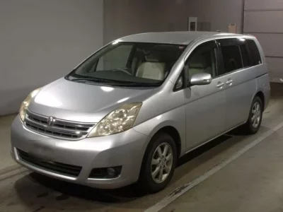Toyota ISIS