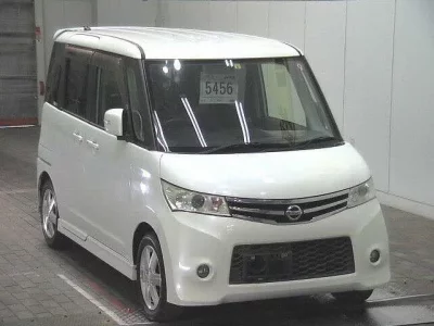 Nissan ROOX