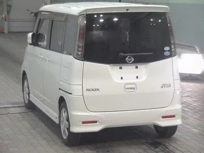 Nissan ROOX