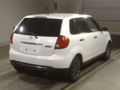 Mazda VERISA