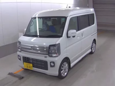 Nissan CLIPPER RIO