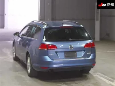 Volkswagen GOLF VARIANT