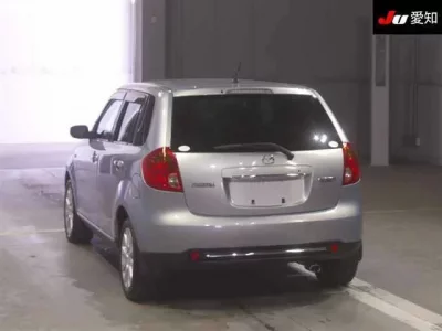 Mazda VERISA