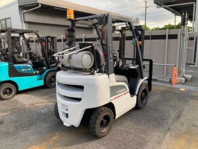 Nissan FORKLIFT
