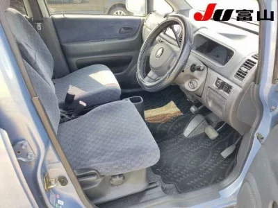 Suzuki MRWAGON