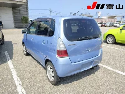 Suzuki MRWAGON