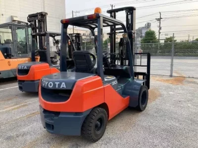 Toyota FORKLIFT