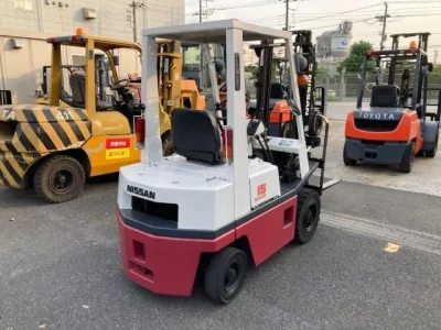 Nissan FORKLIFT