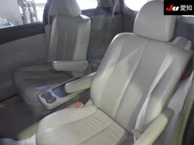 Toyota ESTIMA HYBRID