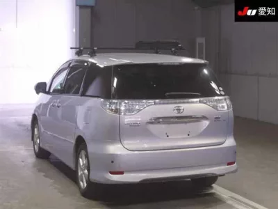 Toyota ESTIMA HYBRID