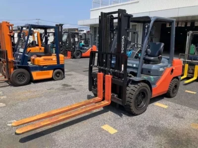 Toyota FORKLIFT