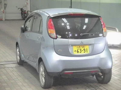 Mitsubishi I