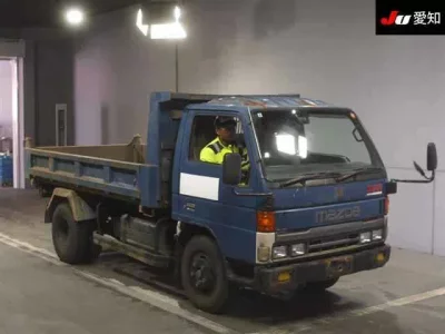 Mazda TITAN