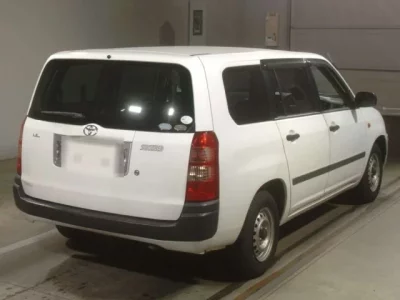 Toyota SUCCEED