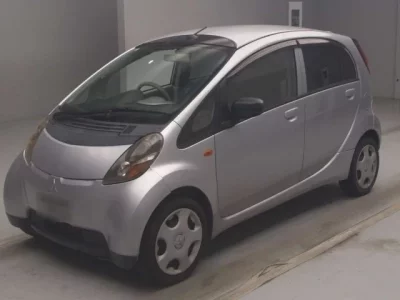 Mitsubishi I
