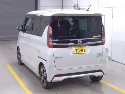 Nissan ROOX