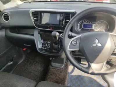 Mitsubishi EK SPACE