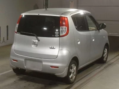 Suzuki MRWAGON