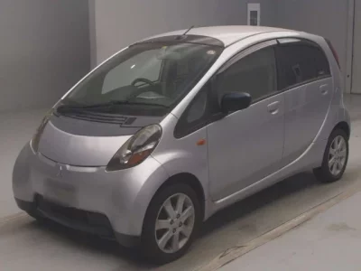 Mitsubishi I