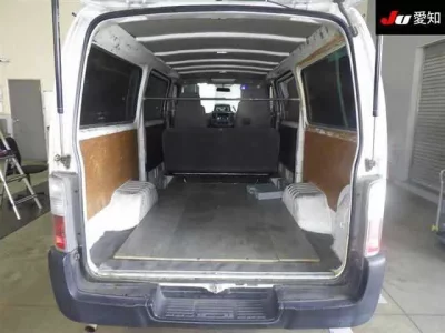 Nissan CARAVAN VAN