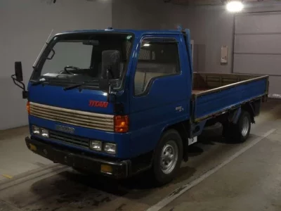 Mazda TITAN