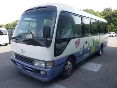 Toyota COASTER
