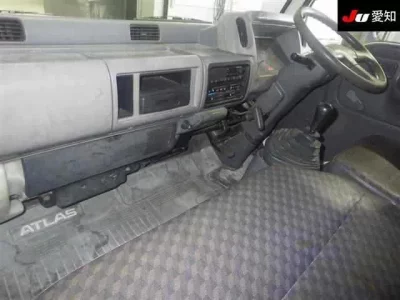 Nissan ATLAS
