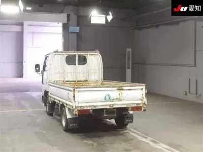 Nissan ATLAS