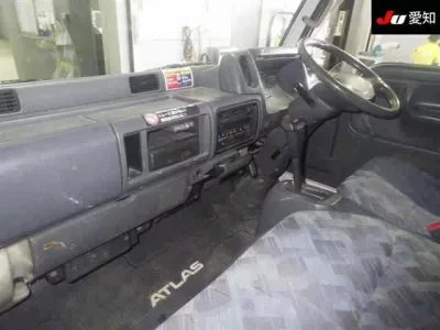 Nissan ATLAS