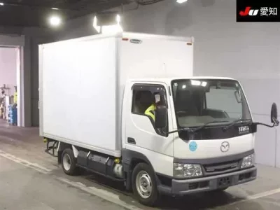 Mazda TITAN