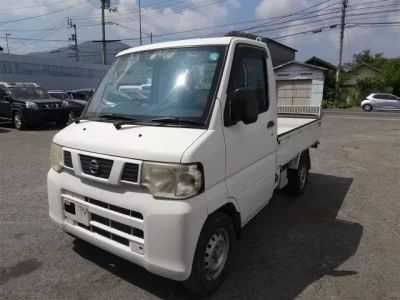 Nissan CLIPPER TRUCK