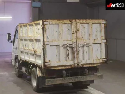 Isuzu TRUCK