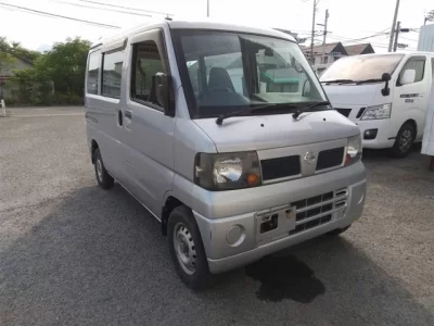Nissan CLIPPER VAN