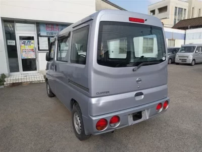 Nissan CLIPPER VAN
