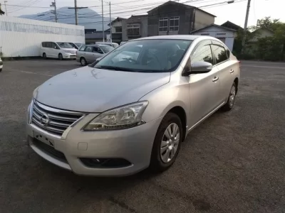Nissan SYLPHY