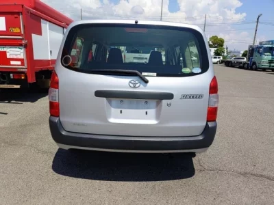 Toyota SUCCEED