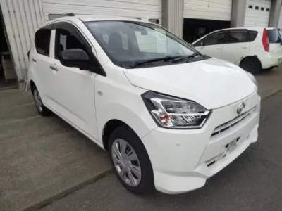Daihatsu MIRA E S