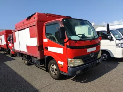 Toyota DYNA