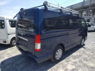 Toyota REGIUS ACE VAN